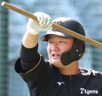 　試合前、トレーニングする渡辺（撮影・北村雅宏）