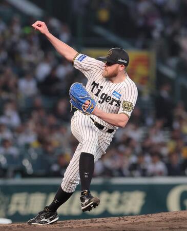 　先発し力投するビーズリー（撮影・北村雅宏）