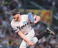 　先発し力投するビーズリー（撮影・北村雅宏）