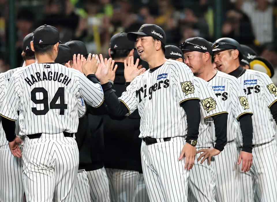 阪神・藤川監督 甲子園の“あと一球”大合唱に「にやけちゃいまし