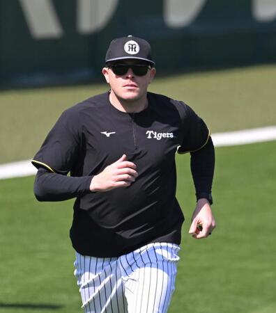 　ダッシュするビーズリー（撮影・飯室逸平）