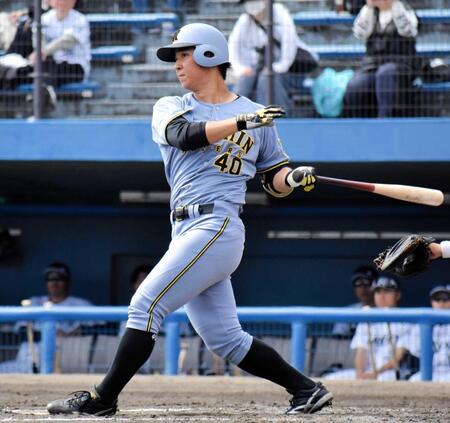 　２安打１盗塁と躍動した井坪（撮影・和泉玲香）