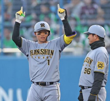 【写真】指揮官の期待に応えた！迷いなく振り抜く佐藤輝