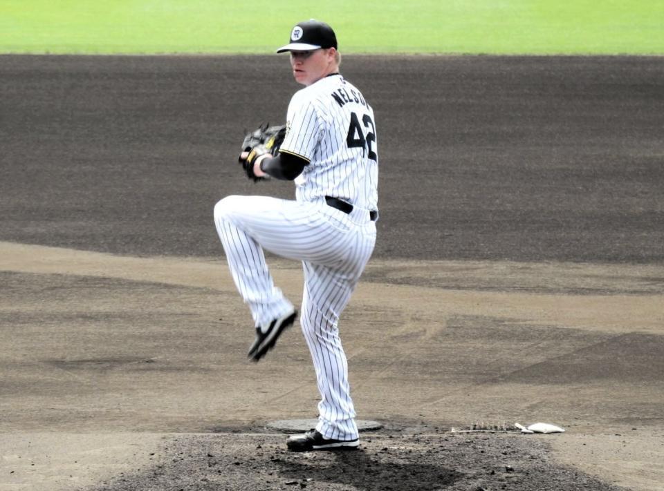 　シート打撃に登板したネルソン