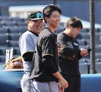 　１軍に合流した湯浅（撮影・田中太一）