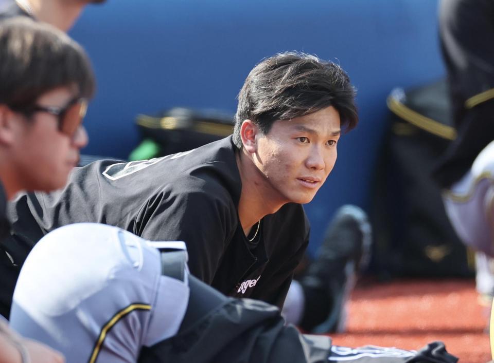 　１軍に合流した湯浅（撮影・田中太一）