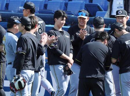 阪神・湯浅　黄色靱帯骨化症から１軍復帰　藤川監督「支配下にいる１人の選手として昇格しています」