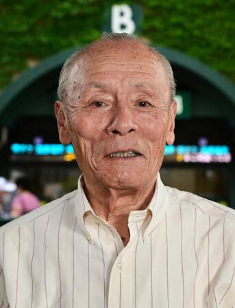 　生前の小山正明さん