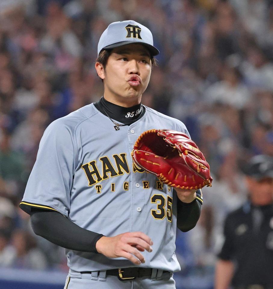 　２回、細川に先制ソロを浴びた才木（撮影・中田匡峻）