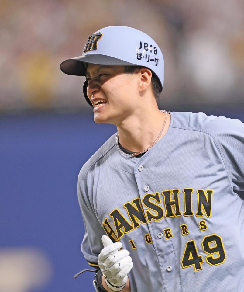 　３回、二ゴロに倒れて悔しがる大竹（撮影・北村雅宏）