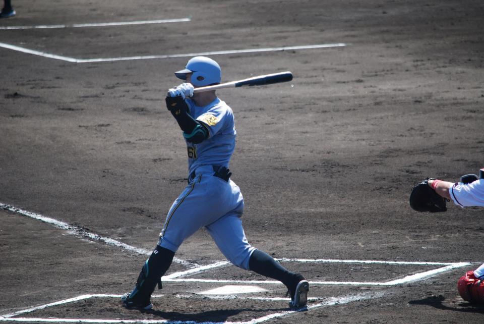 　マルチ安打を放った豊田