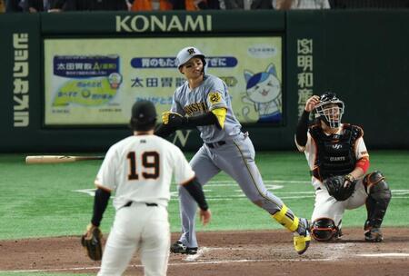 　５回、左越え２ランを放つ森下（撮影・金田祐二）