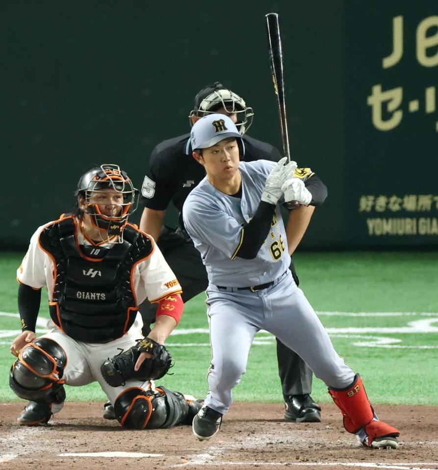 　５回、三塁内野安打を放つ中川（撮影・金田祐二）