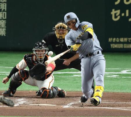 　３回、二塁打を放つ森下（撮影・金田祐二）