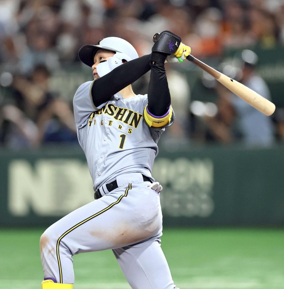 　５回、２ランを放つ森下（撮影・田中太一）