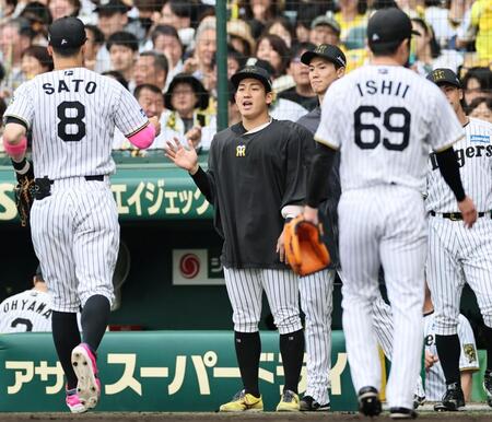 阪神がリーグ最速で２０勝到達！５投手で１点死守の完封リレー　ドラ１伊原が２勝目　佐藤輝がＶ打