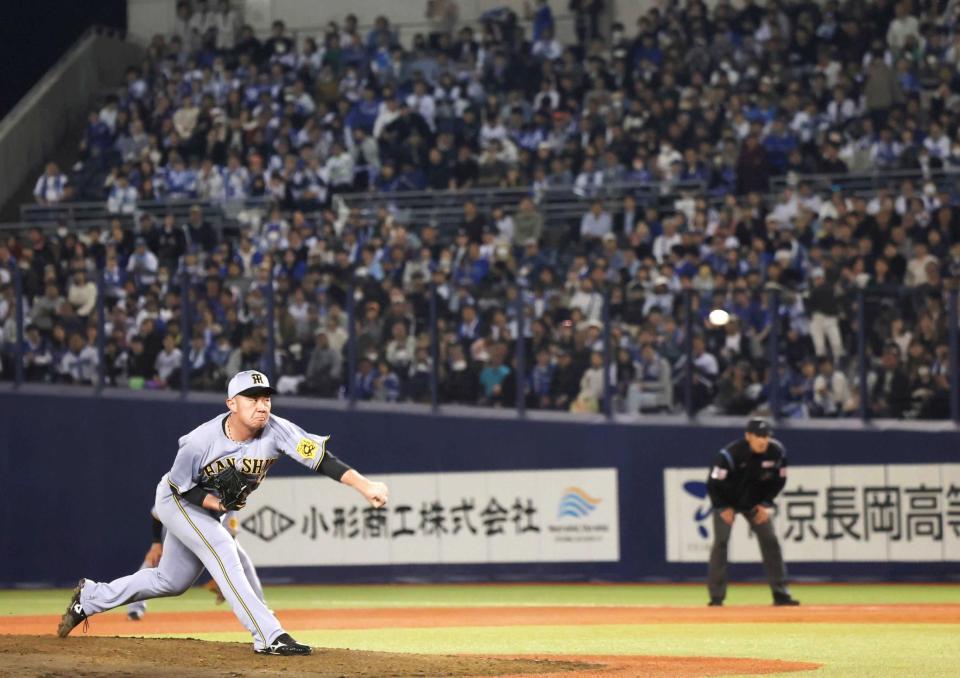 　８回を無失点に抑えた桐敷（撮影・田中太一）