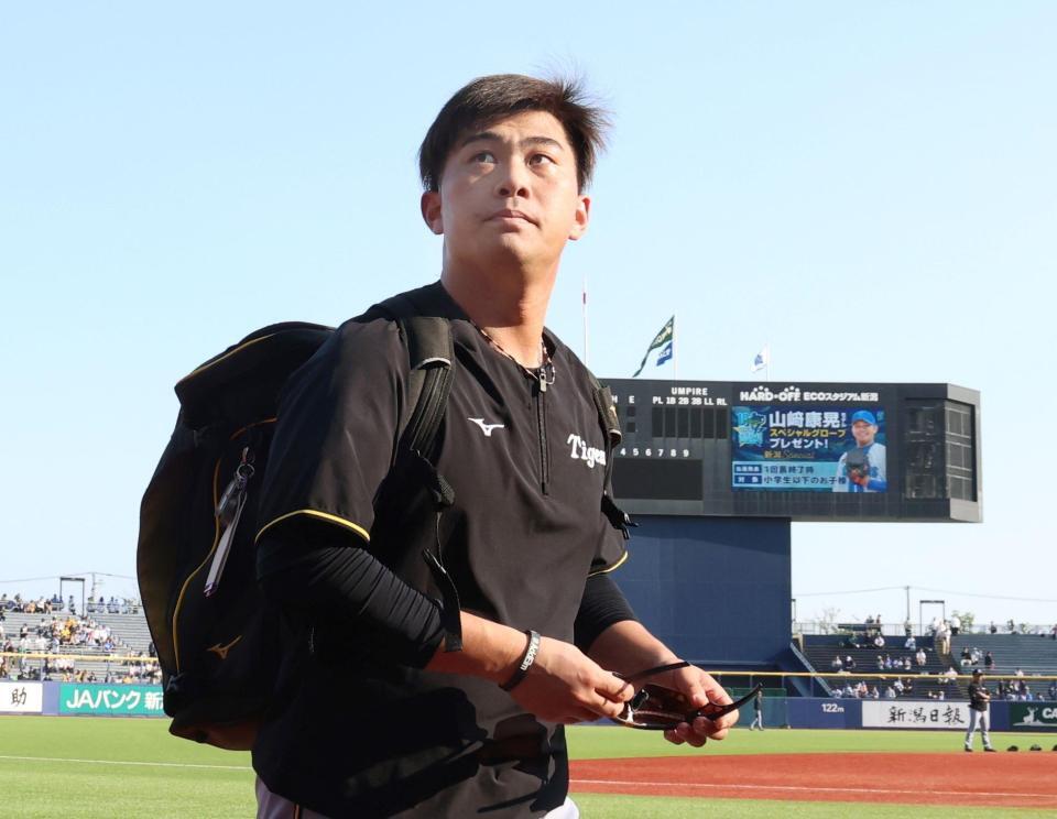 　練習を終え、引き揚げる桐敷（撮影・田中太一）