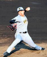 　先発し力投する門別（撮影・滋野航太）