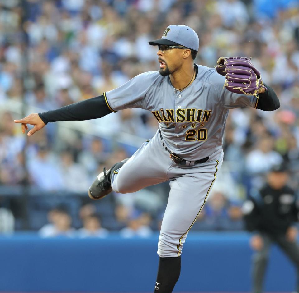 　ＤｅＮＡ打線を相手に力投するデュプランティエ（撮影・西岡正）