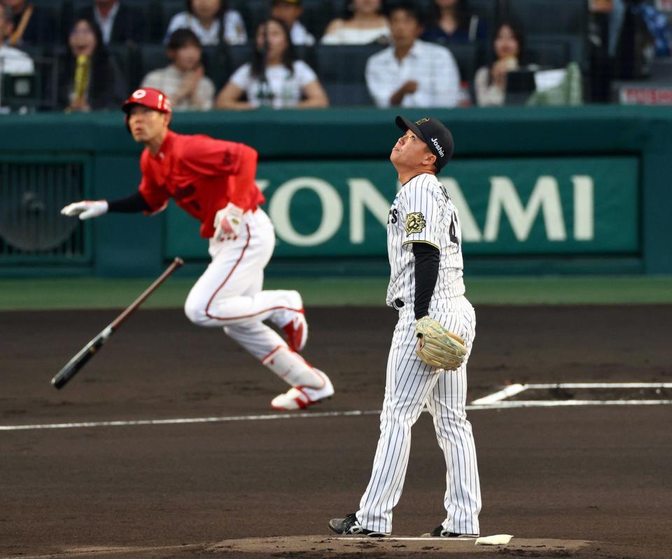 　１回、秋山に先制ソロを許す村上