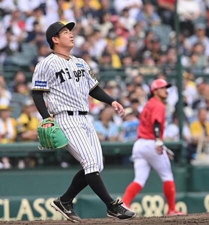 　４回、末包に先制犠飛を許す伊原（撮影・西田忠信）