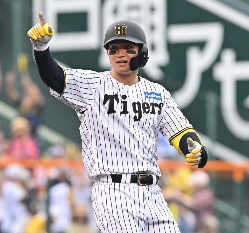 阪神 森下翔太が勝ち越しタイムリー！逆転劇に甲子園が熱狂 中村