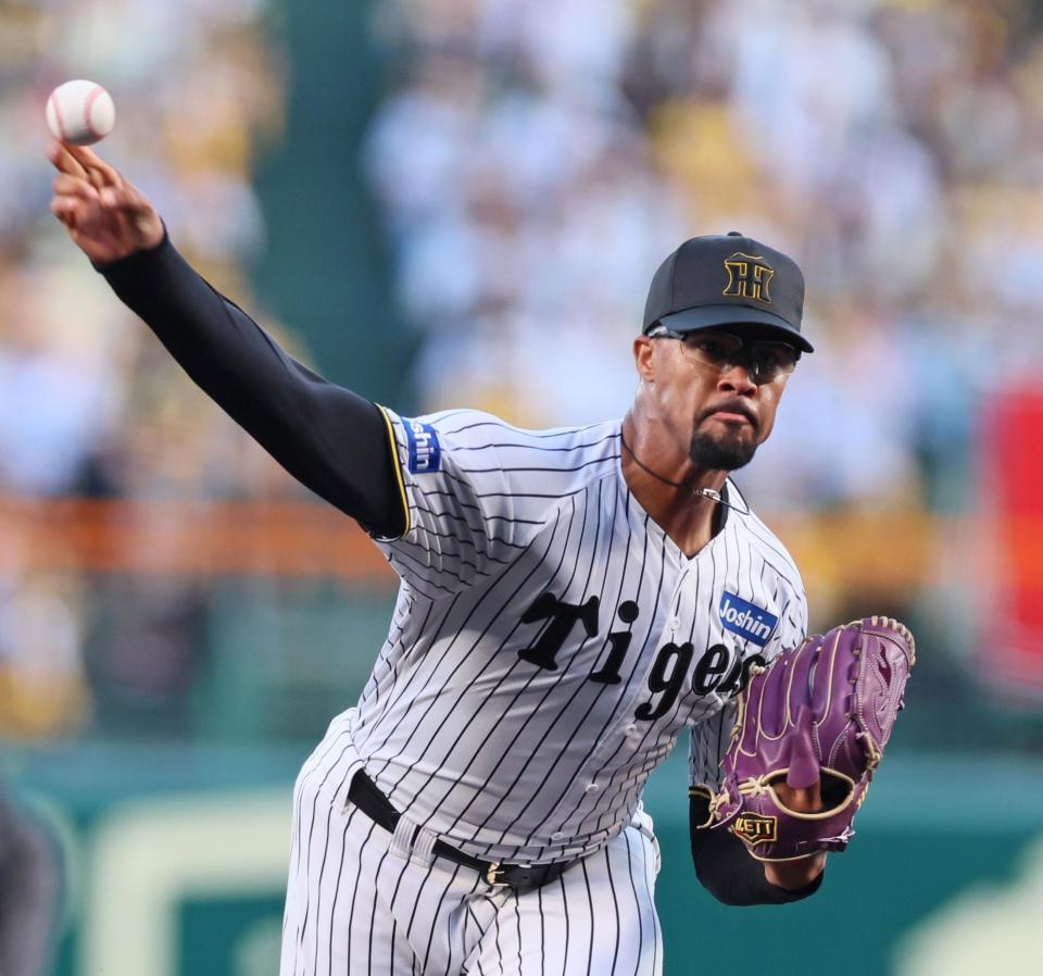 　巨人打線を相手に力投するデュプランティエ（撮影・立川洋一郎）