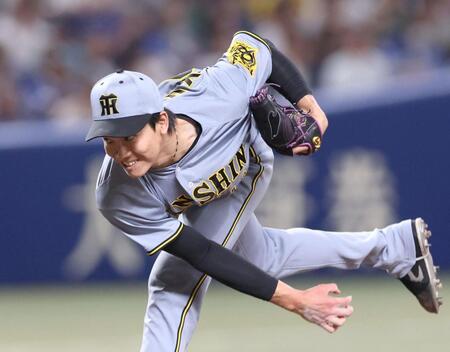 　１０回から登板する湯浅（撮影・北村雅宏）