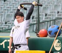 　トレーニングする森下（撮影・立川洋一郎）