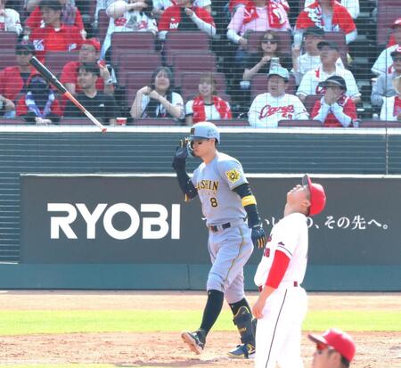 阪神・佐藤輝 確信13号3ラン「うまいこと打てた」 貯金10&30勝セパ一番乗り 堅首で交流戦へ