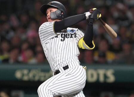 阪神 森下が値千金の逆転3ラン 送りバント失敗をかき消す一撃