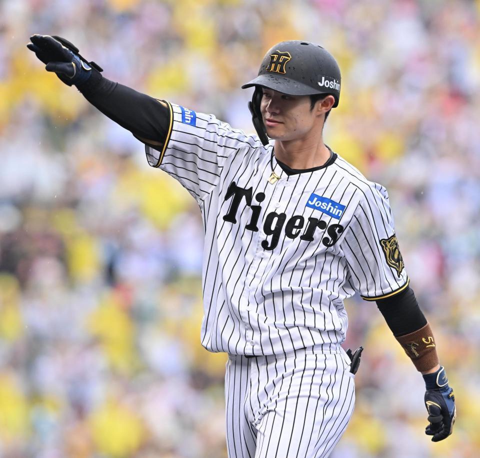 　３回、先制適時打を放った中野（撮影・西田忠信）