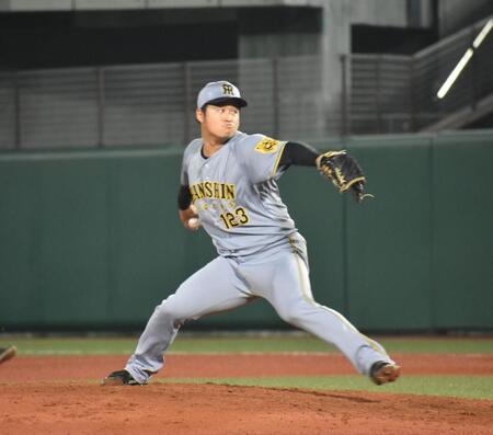 　３者連続三振を奪った松原