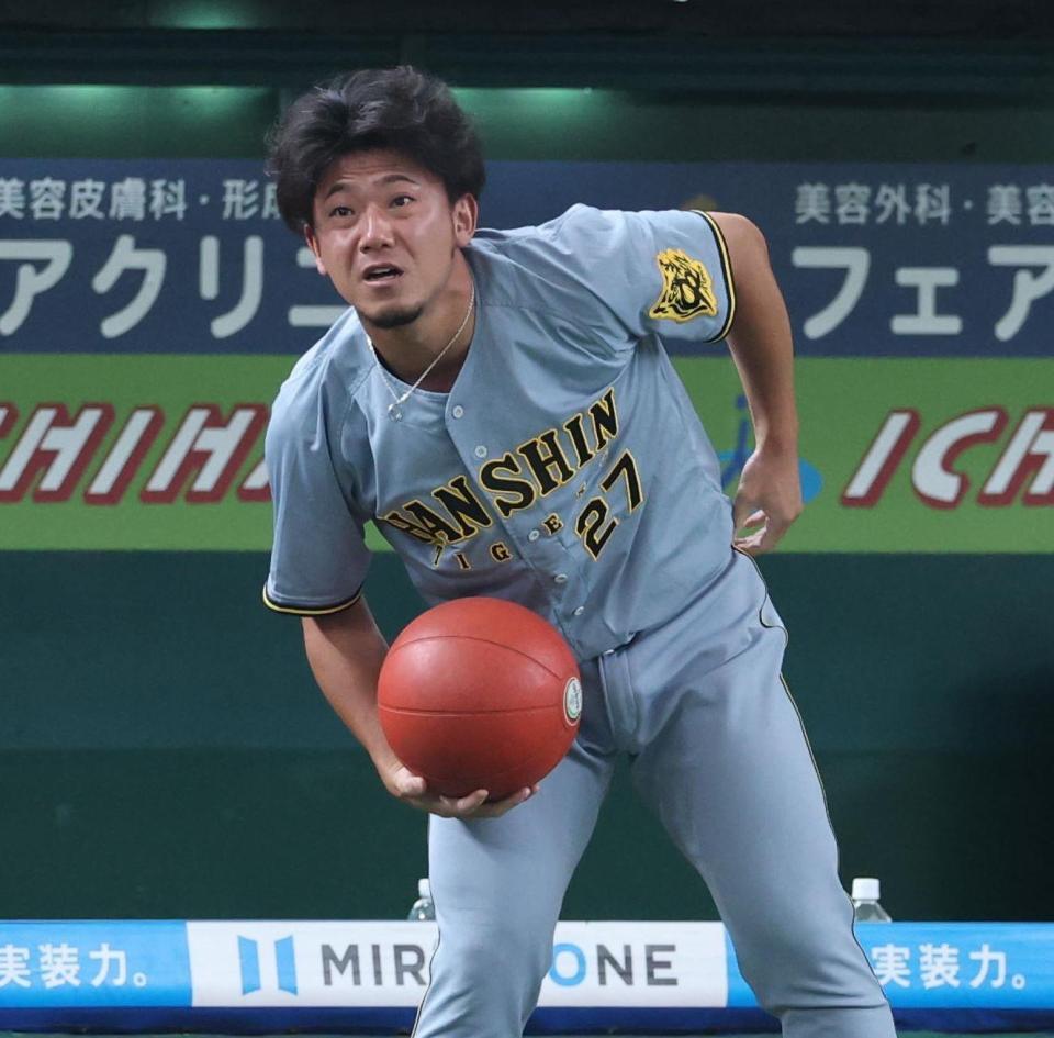 　先発の伊藤将（撮影・金田祐二）