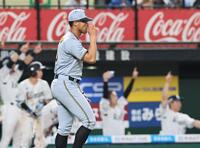 　４回、森下の後逸で追加点を許したデュプランティエ（撮影・田中太一）