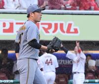 　７回、同点に追いつかれる桐敷（撮影・田中太一）