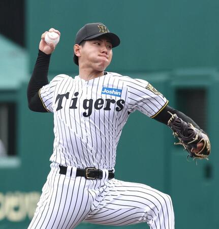 　６回から登板する工藤（撮影・北村雅宏）