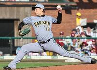 　回またぎで好投した岩崎（撮影・田中太一）