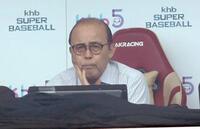 　解説を務める岡田彰布氏（撮影・金田祐二）