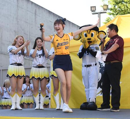阪神 TigersGirlsが7・1から新ユニ「力強い
