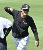 　１軍に合流した前川（撮影・西田忠信）