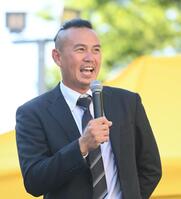　トークショーに登場した、阪神ＯＢの蕭一傑氏（撮影・西田忠信）