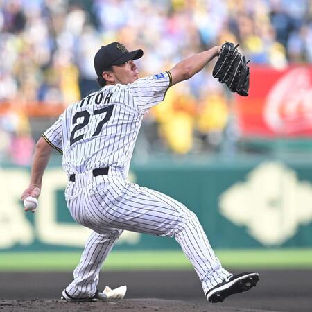 　力投する伊藤将（撮影・飯室逸平）