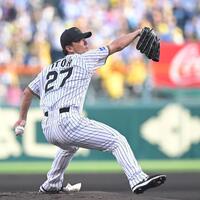 　力投する伊藤将（撮影・飯室逸平）