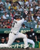 　３回、２死満塁で空振り三振に倒れる大山（撮影・北村雅宏）