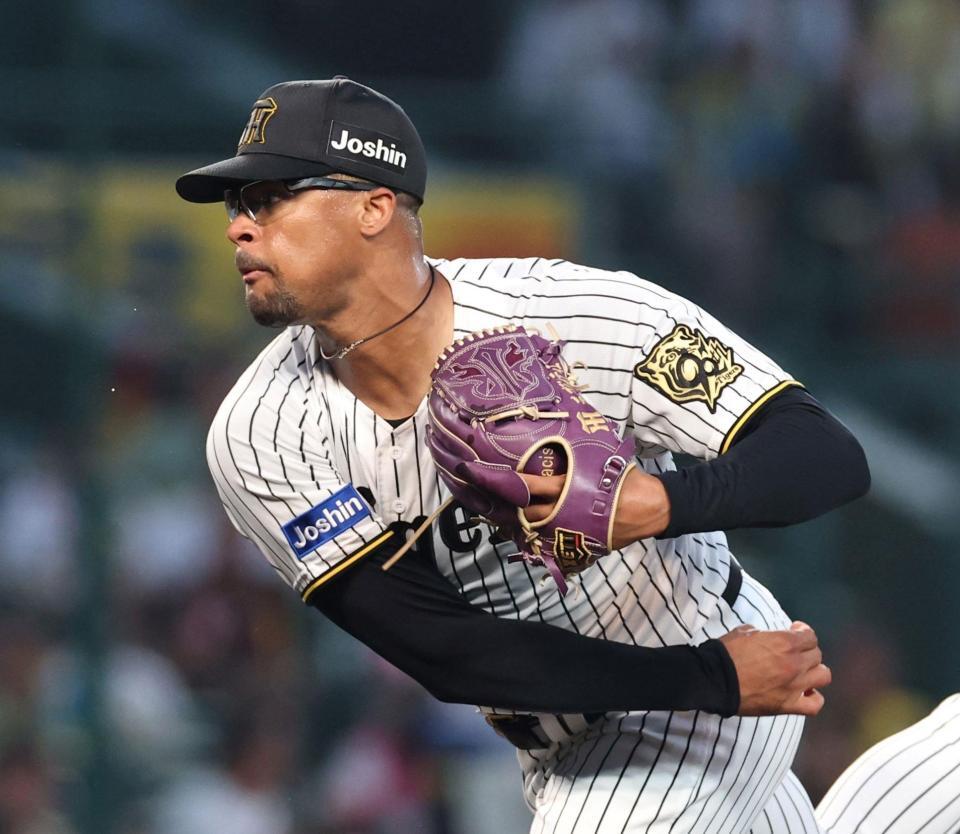 　先発し力投するデュプランティエ（撮影・北村雅宏）