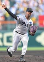 　力投する先発のデュプランティエ（撮影・飯室逸平）