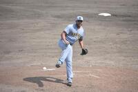 　力投するベタンセス