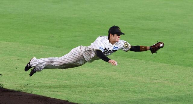 阪神・中野　セ・リーグ首位打者に浮上